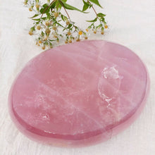 Afbeelding in Gallery-weergave laden, Rozenkwartsschaal - Insight Stones