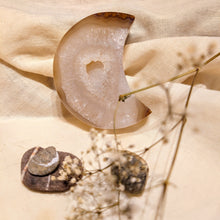 Afbeelding in Gallery-weergave laden, Agaatmaan met druzy - Insight Stones