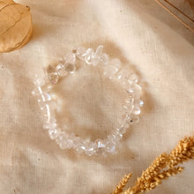 Afbeelding in Gallery-weergave laden, Bergkristal Splitarmband - Insight Stones