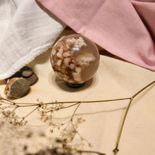 Afbeelding in Gallery-weergave laden, Bloemagaatbollen - Insight Stones