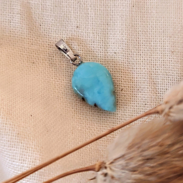 Zilveren hanger met peer geslepen larimar - 2,2 gram - Insight Stones