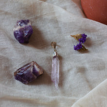Afbeelding in Gallery-weergave laden, transparante kunziet hanger | Insight Stones