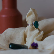 Afbeelding in Gallery-weergave laden, Zilveren Herenring S925 met Echte Turkoois uit Iran – Herenring (EU: ca. 64) - Insight Stones