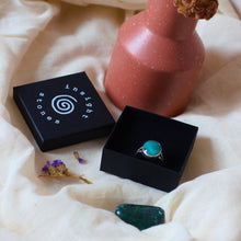 Afbeelding in Gallery-weergave laden, Zilveren Herenring S925 met Echte Turkoois uit Iran – Herenring (EU: ca. 64) - Insight Stones